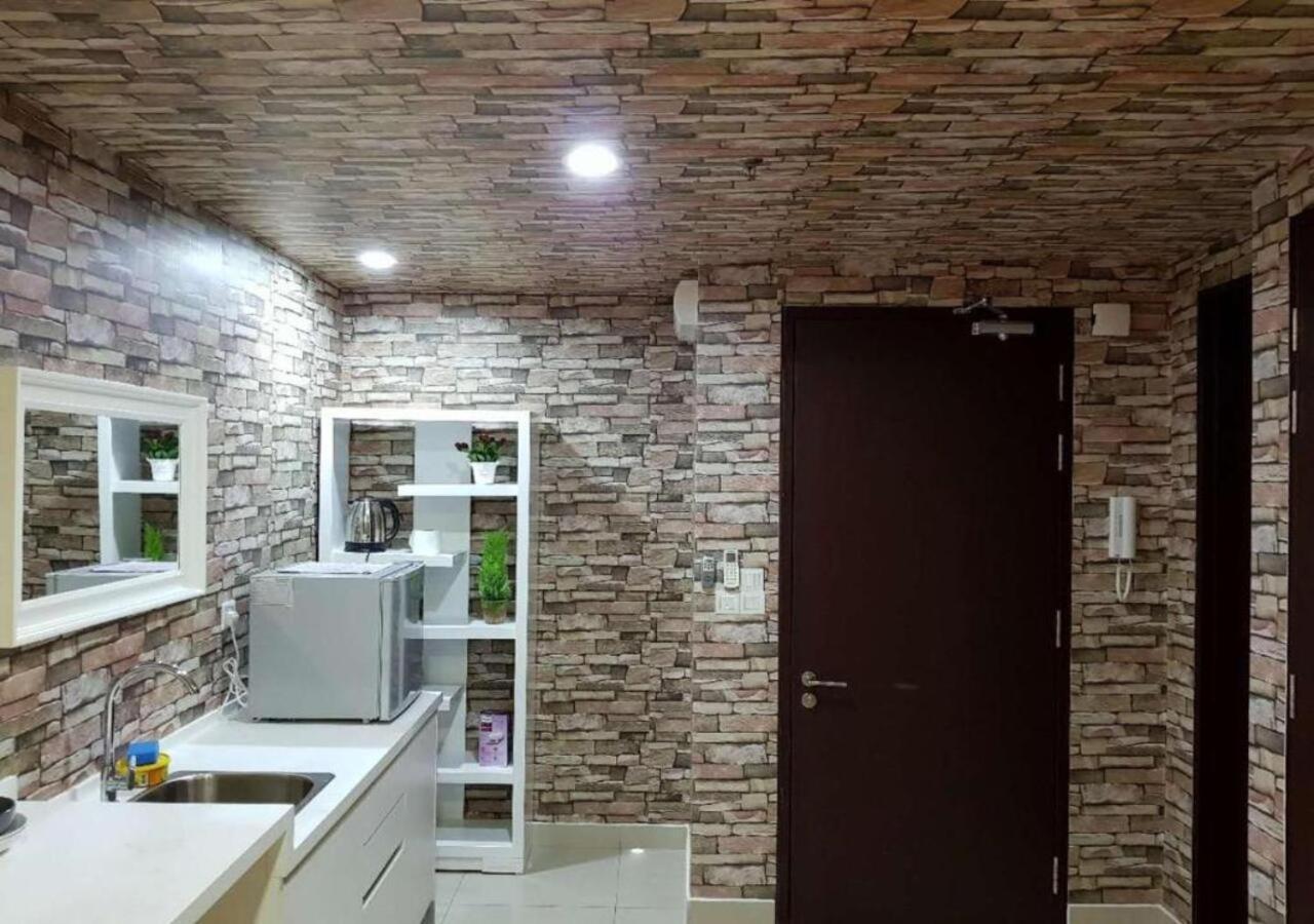 סטיה אלם Peanut Butter Homestay #Trefoil Setia City מראה חיצוני תמונה