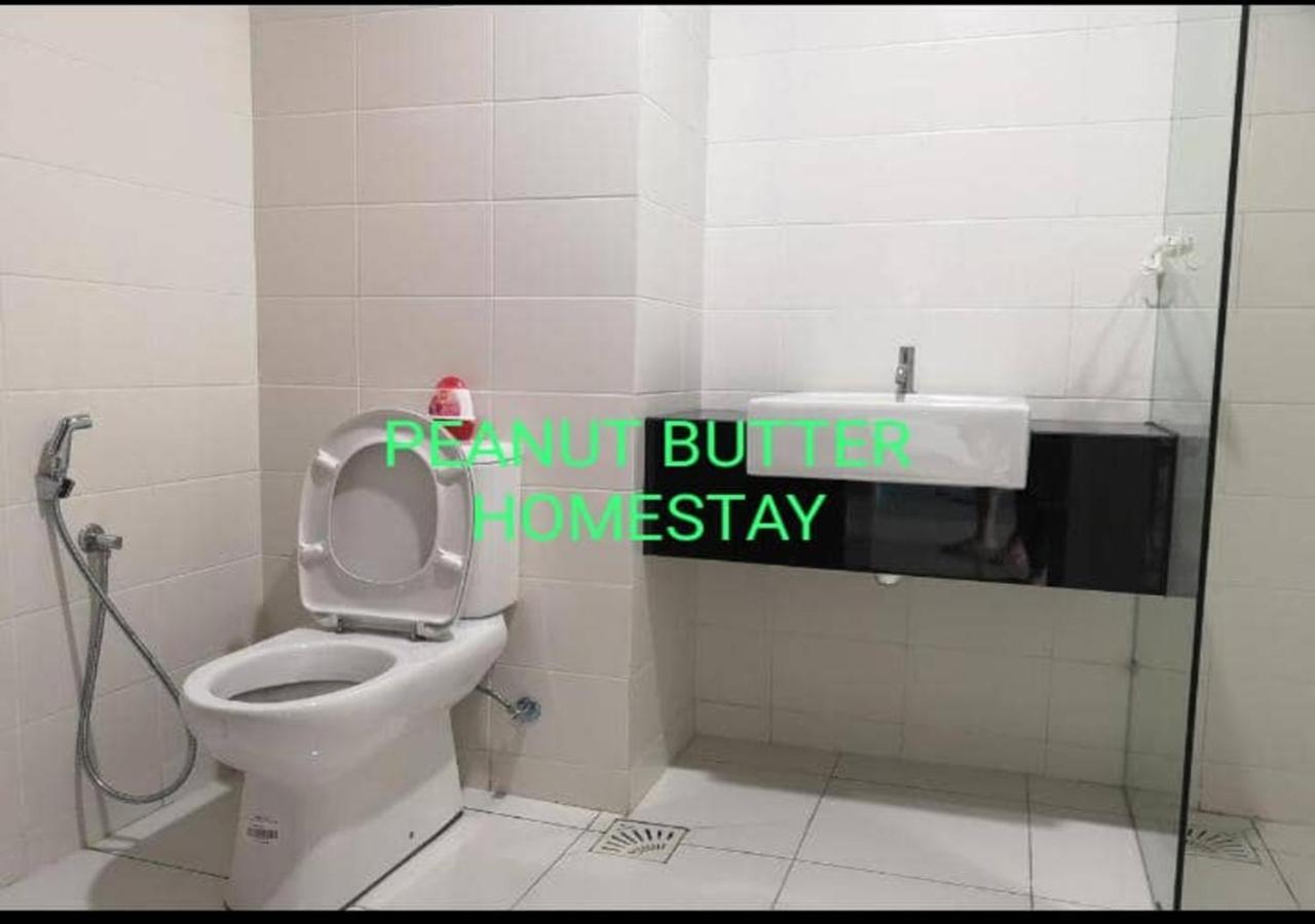 סטיה אלם Peanut Butter Homestay #Trefoil Setia City מראה חיצוני תמונה